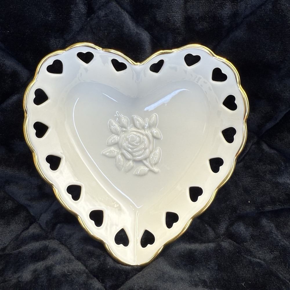 Lenox Heart Shaped‎ Embossed Rose, Gold Trim, Trinket Ring Dish